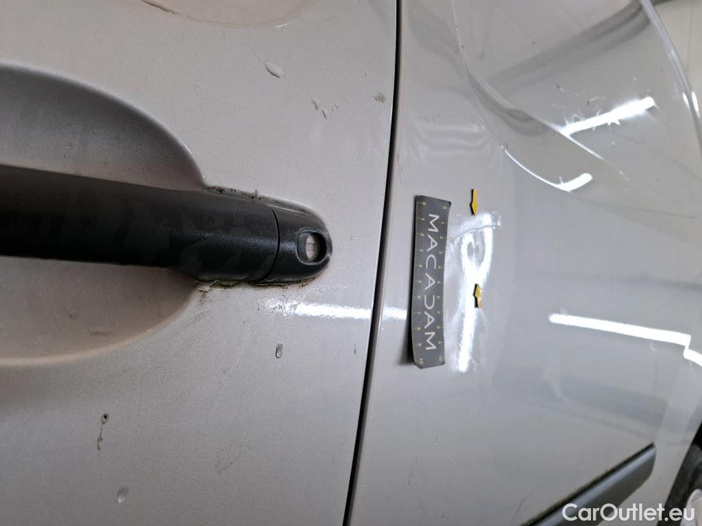  Renault  Kangoo  Express Confort (L1) 1.5 dCi 90CV BVM5 E6 #9