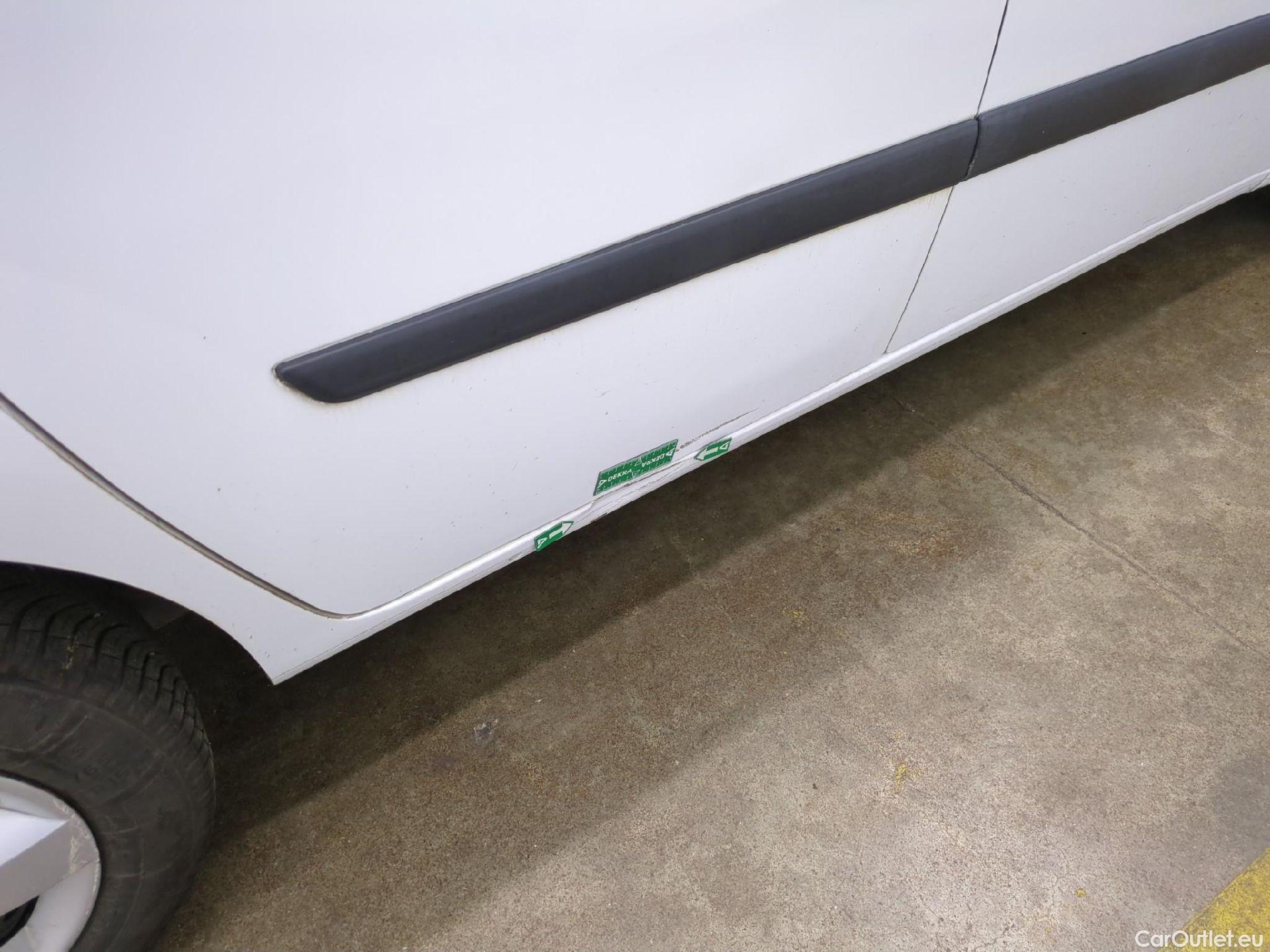  Renault  Kangoo  Express Extra (Série Spéciale) 1.5 dCi 90CV BVM5 E6 #13