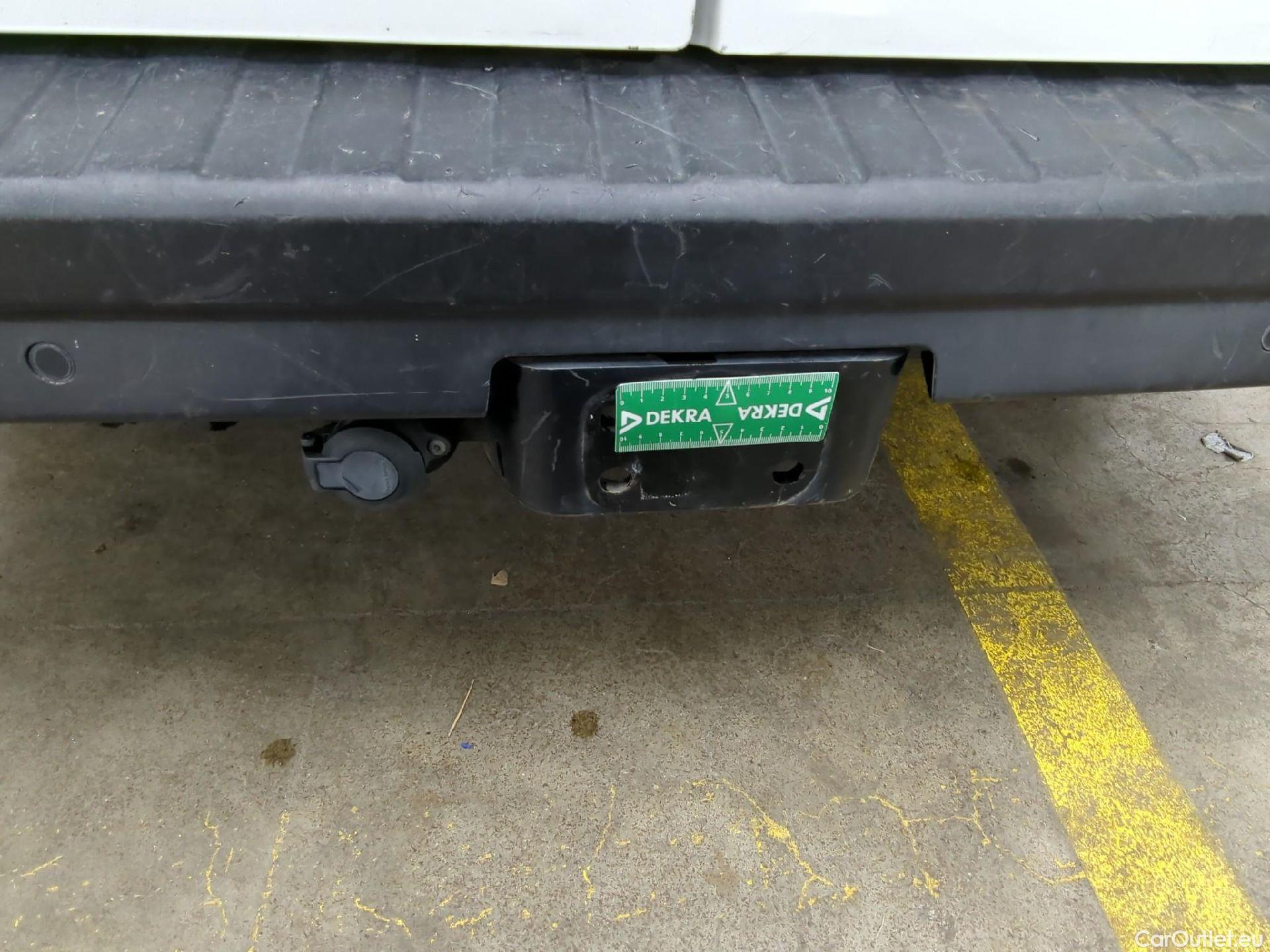  Renault  Trafic RENAULT  VU 4p Fourgon FG GCF L1H1 1000 dCi 95 E6 #4