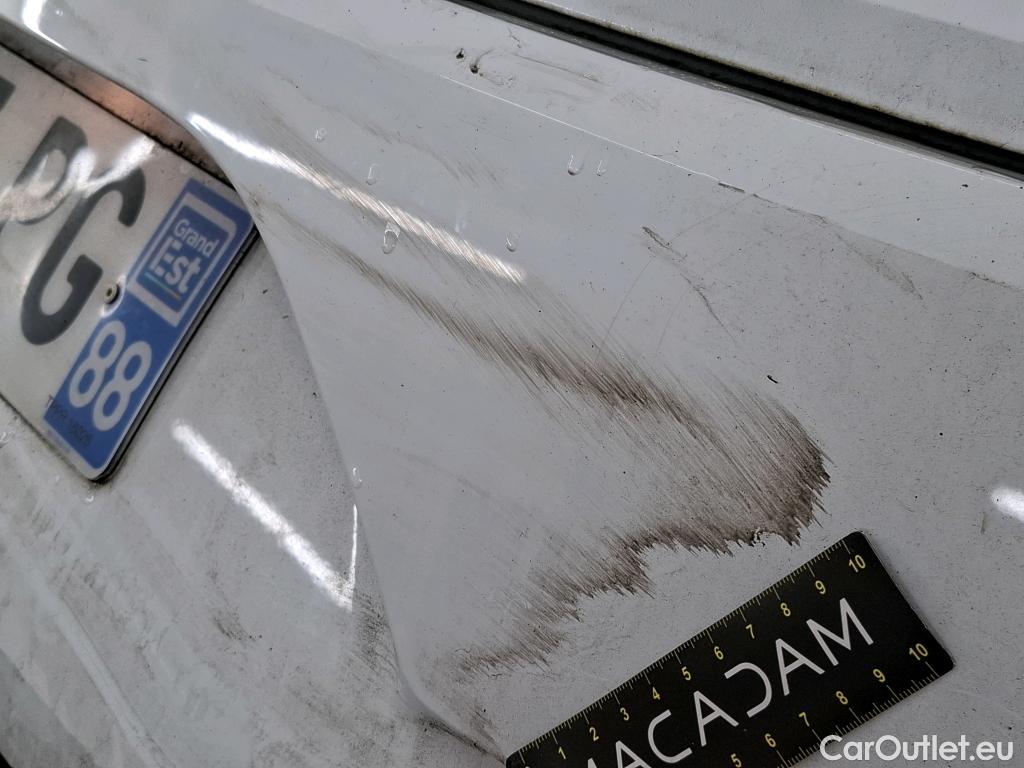  Renault  Megane  IV Berline 5pt. Société Air Nav 1.5 dCi 90CV BVM6 E6 #34