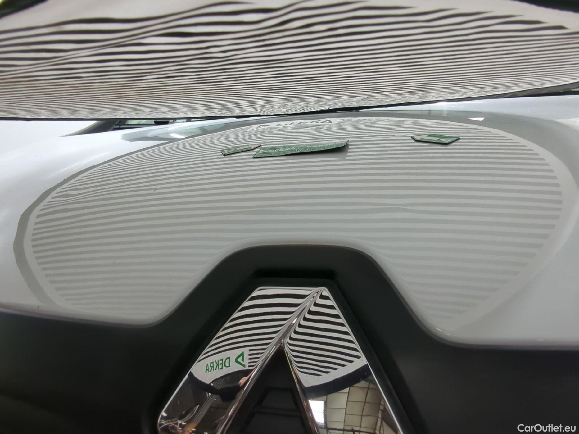  Renault  Trafic RENAULT  VU 4p Fourgon FG GCF L1H1 1000 dCi 95 E6 #29