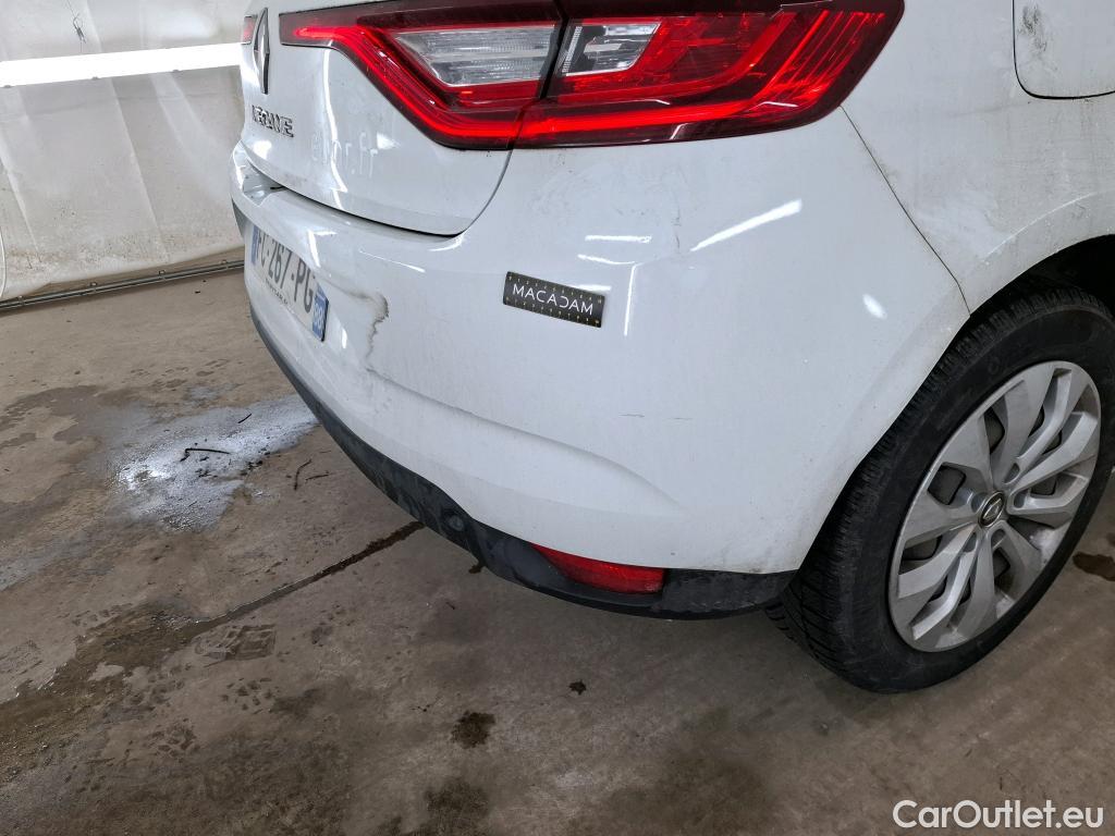  Renault  Megane  IV Berline 5pt. Société Air Nav 1.5 dCi 90CV BVM6 E6 #31