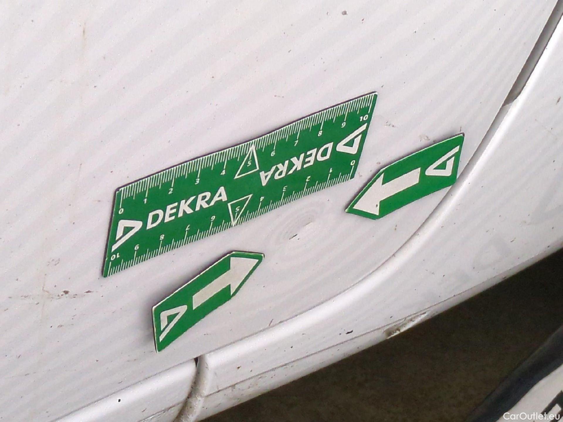  Renault  Kangoo  Express Extra (Série Spéciale) 1.5 dCi 90CV BVM5 E6 #21