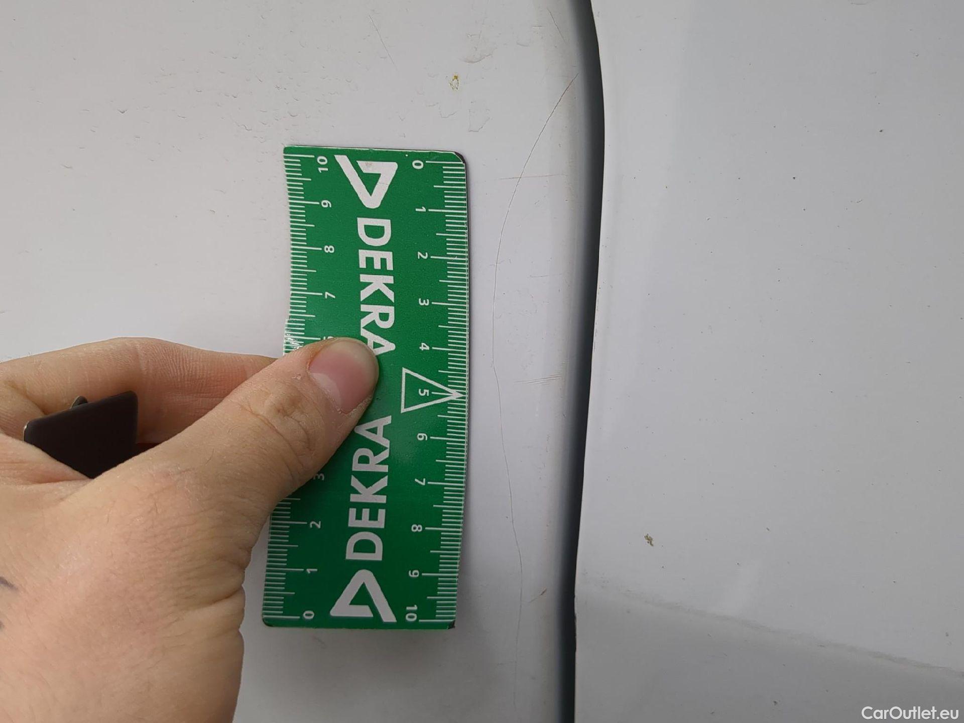  Renault  Trafic RENAULT  VU 4p Fourgon FG GCF L1H1 1000 dCi 95 E6 #18