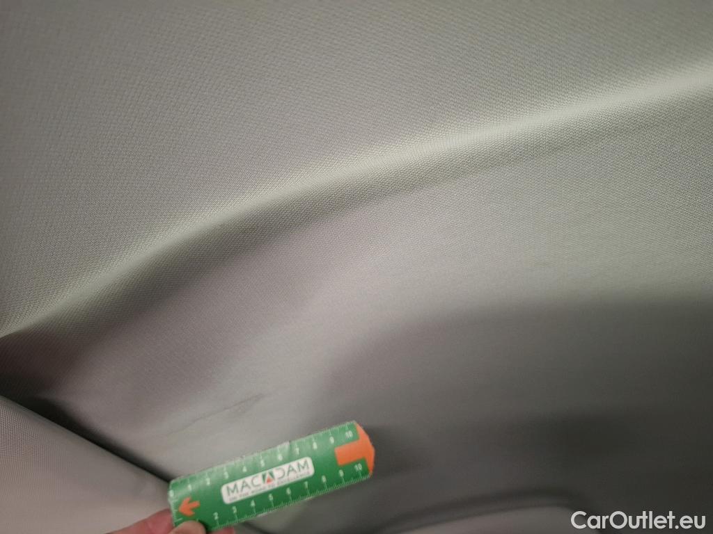  Renault  Megane  IV Berline 5pt. Société Air Nav 1.5 dCi 90CV BVM6 E6 #9