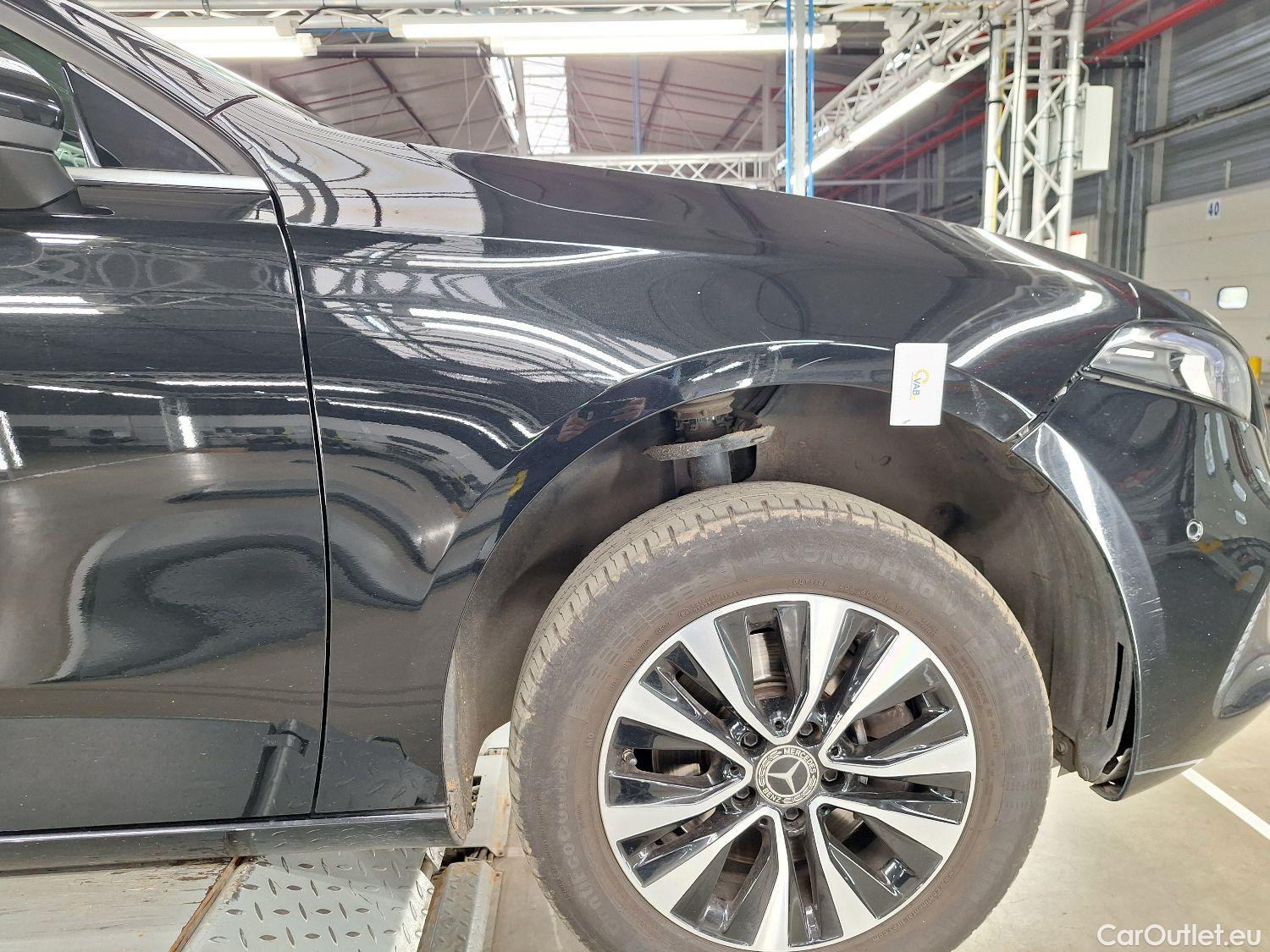  Mercedes  A-Klasse Mercedes, A-Class Berline '18, Mercedes-Benz  Limousine A 180d Business S #11