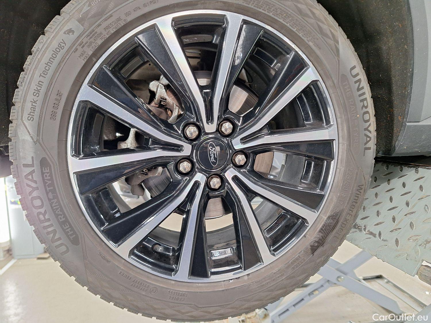  Ford  Puma Ford,  '19, Ford  1.0i Ecoboost mHEV 92kW Titanium 5d #1