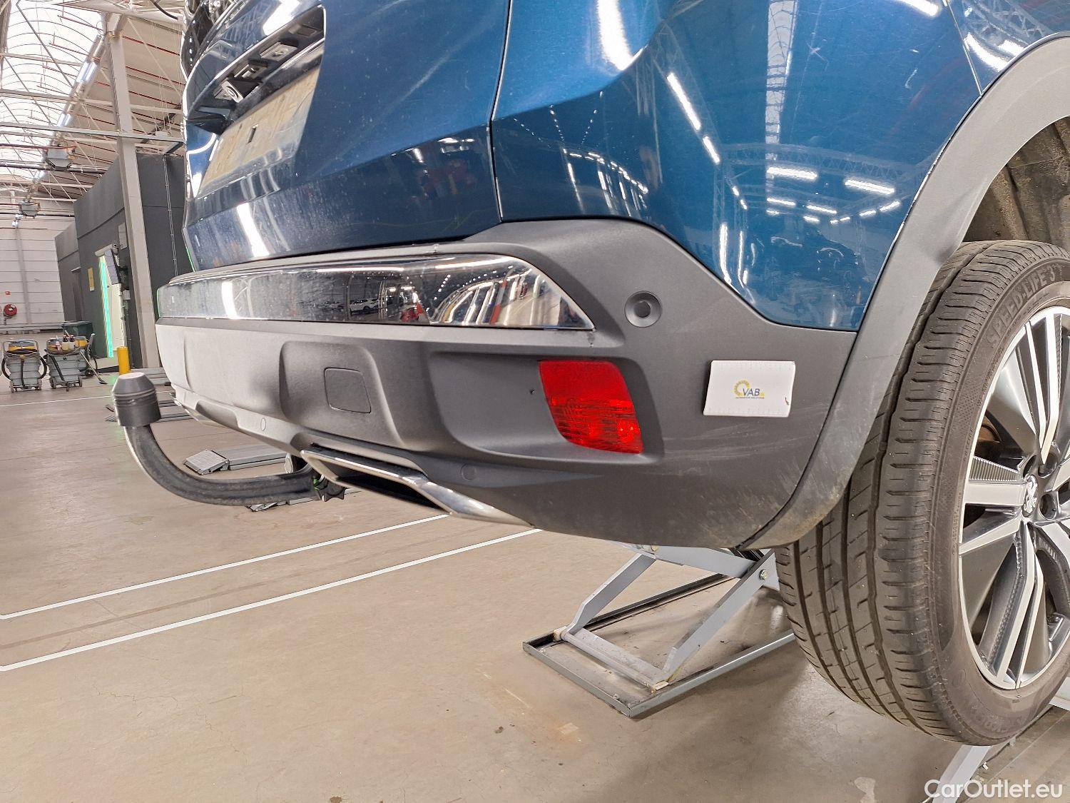  Peugeot  3008 Peugeot,  FL'20 PHEV, Peugeot  Hybrid 225 e-Auto8 GT Pack 5d #9