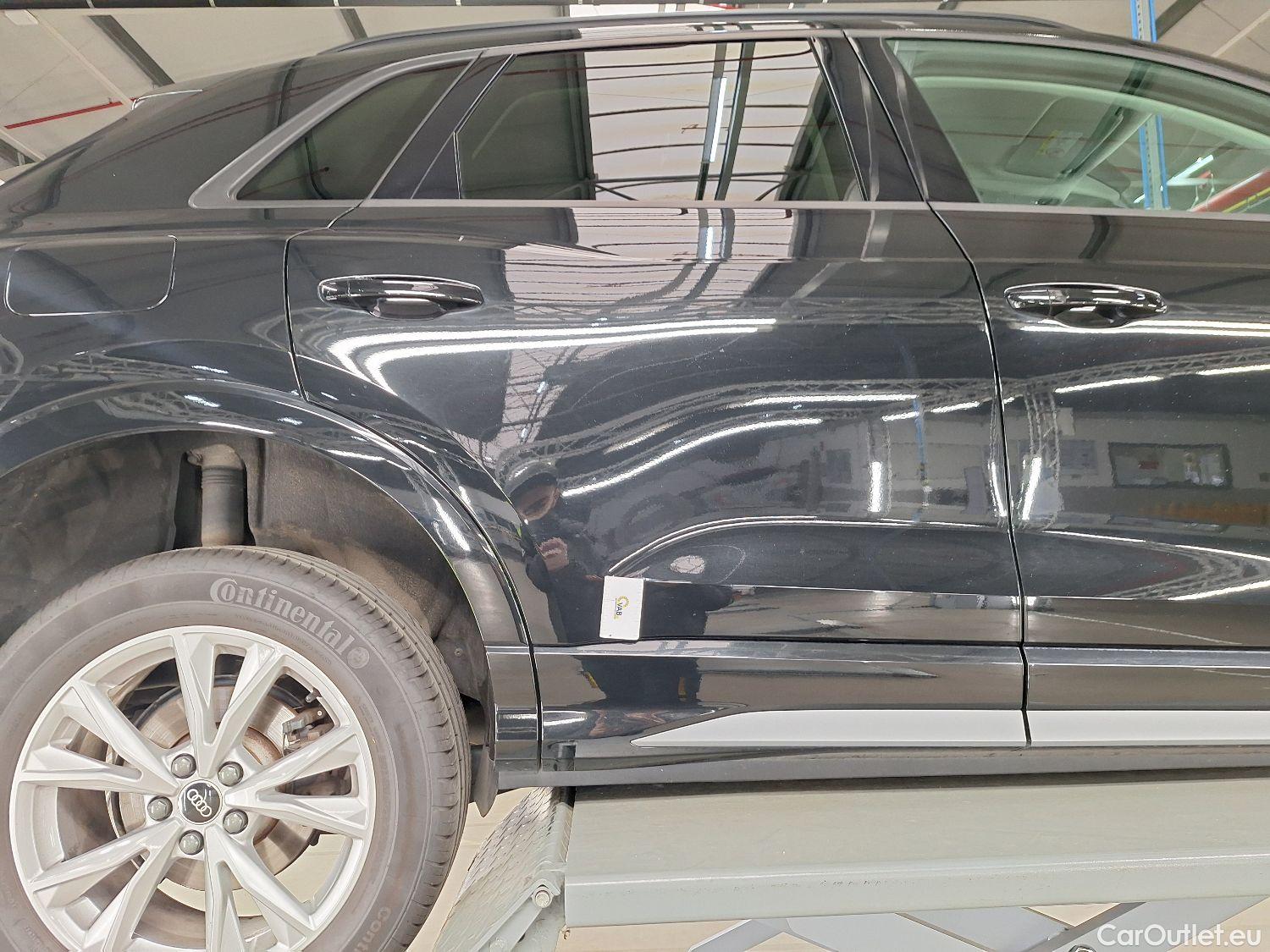  Audi  Q3 Audi,  '18, Audi  35 TDI S tronic S line Business Edition 5d #9