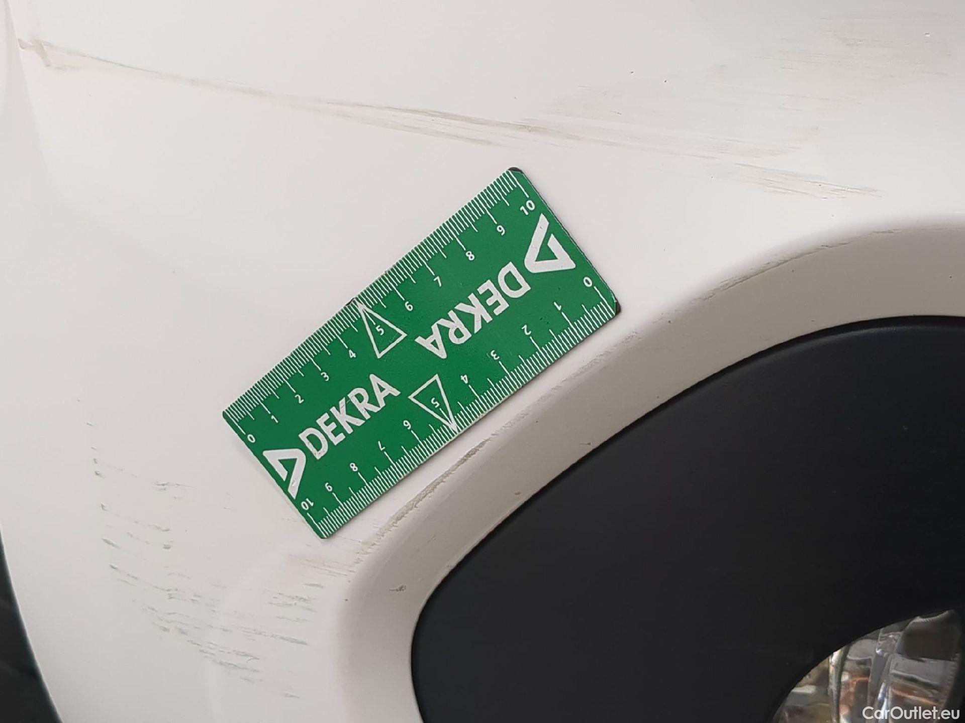  Peugeot  208  Affaire Premium Pack 1.2 80CV BVM5 E6dT #13