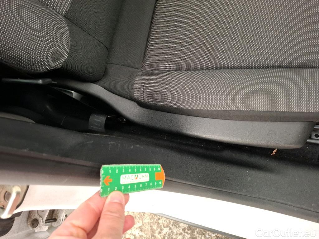  Citroen  C3  Société Feel 1.5 BlueHDI 100CV BVM6 E6d / VH GRELE #40