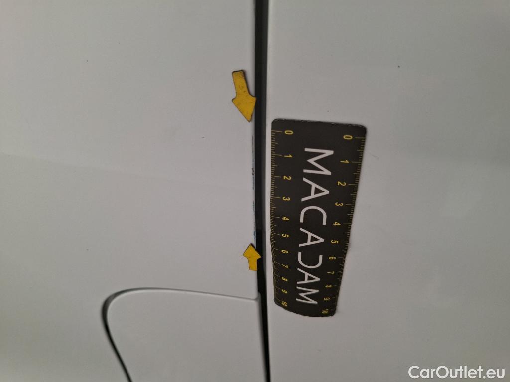  Mercedes  Vito MERCEDES-BENZ  Compact / 2020 / 4P / Fourgon tôlé 114 CDI Compact Pro #7