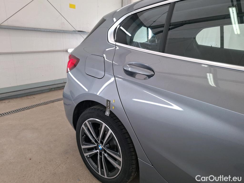  Bmw  Serie 1 BMW Série 1 / 2019 / 5P / Berline 116i DKG7 Business Design #3