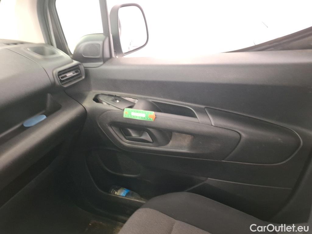  Citroen  Berlingo  Fourgon Club M 650 1.5 BlueHDi 100CV BVM5 E6dT #26