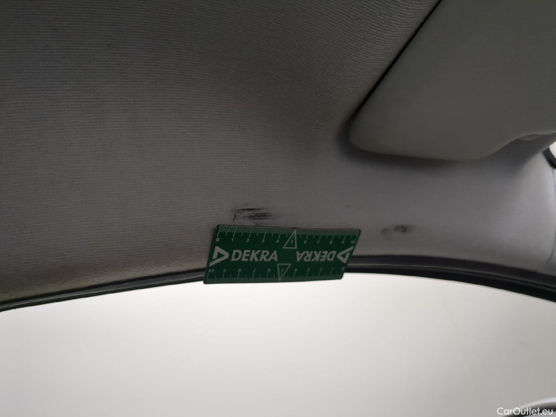  Peugeot  208  Affaire Premium Pack 1.2 80CV BVM5 E6dT #26