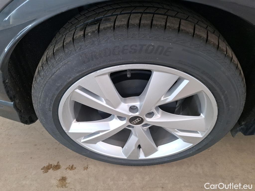  Audi  Q4 E-Tron  Sportback 50 e-tron S line quattro 82kWh BVA #14