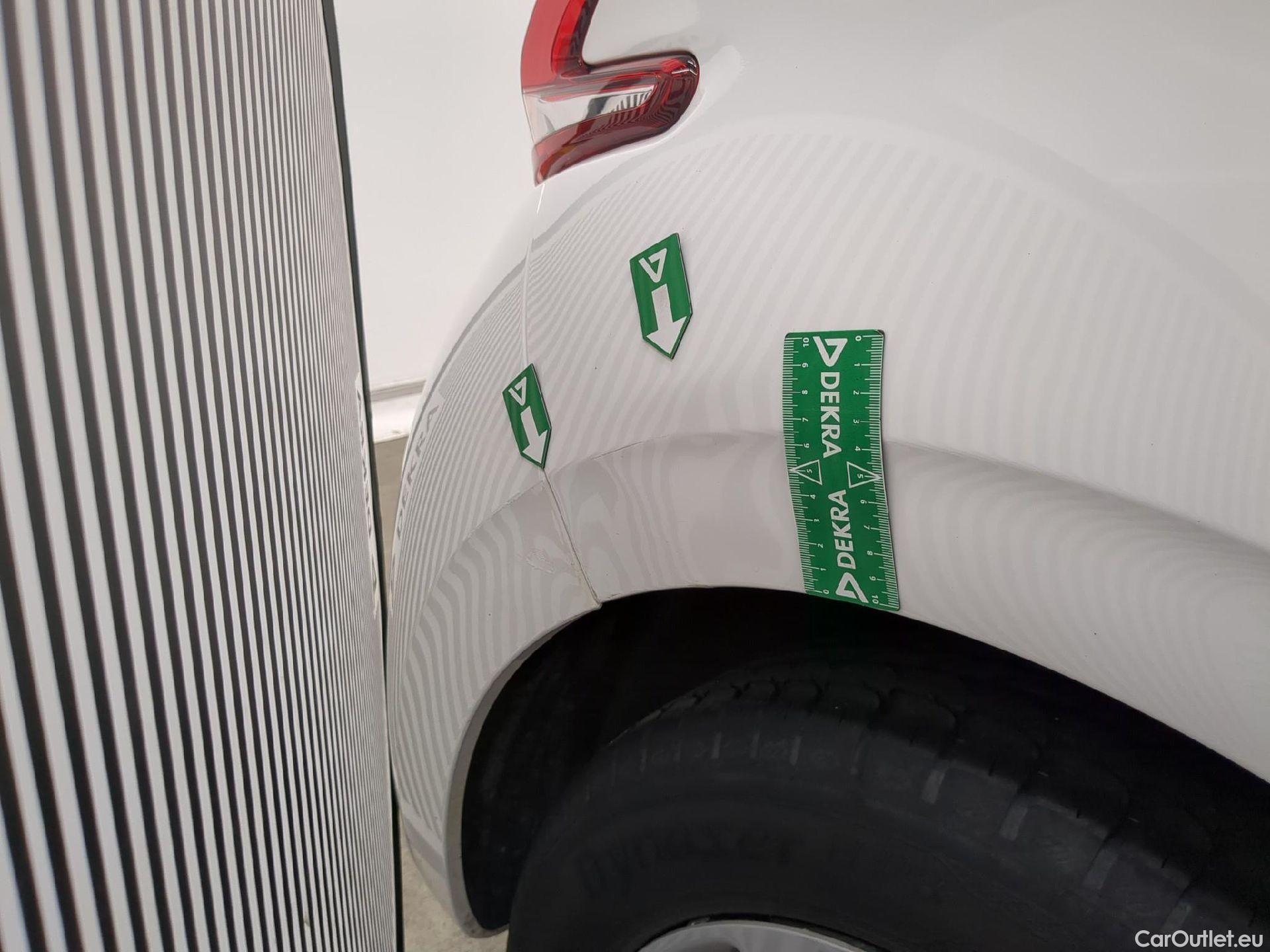  Peugeot  208  Affaire Premium Pack 1.2 80CV BVM5 E6dT #10