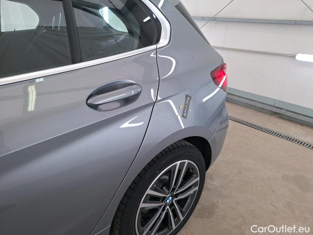  Bmw  Serie 1 BMW Série 1 / 2019 / 5P / Berline 116i DKG7 Business Design #1