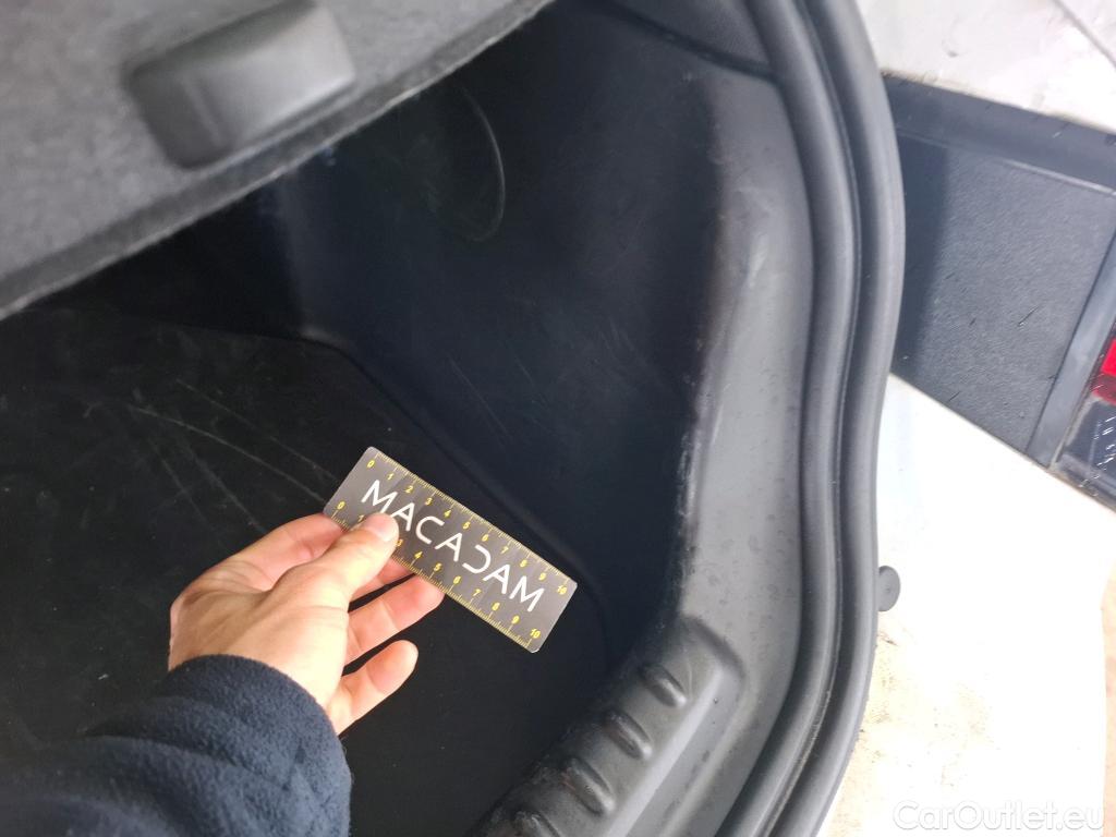  Renault  Megane  IV Business 1.5 dCi 115 Transfo VP-VF #13