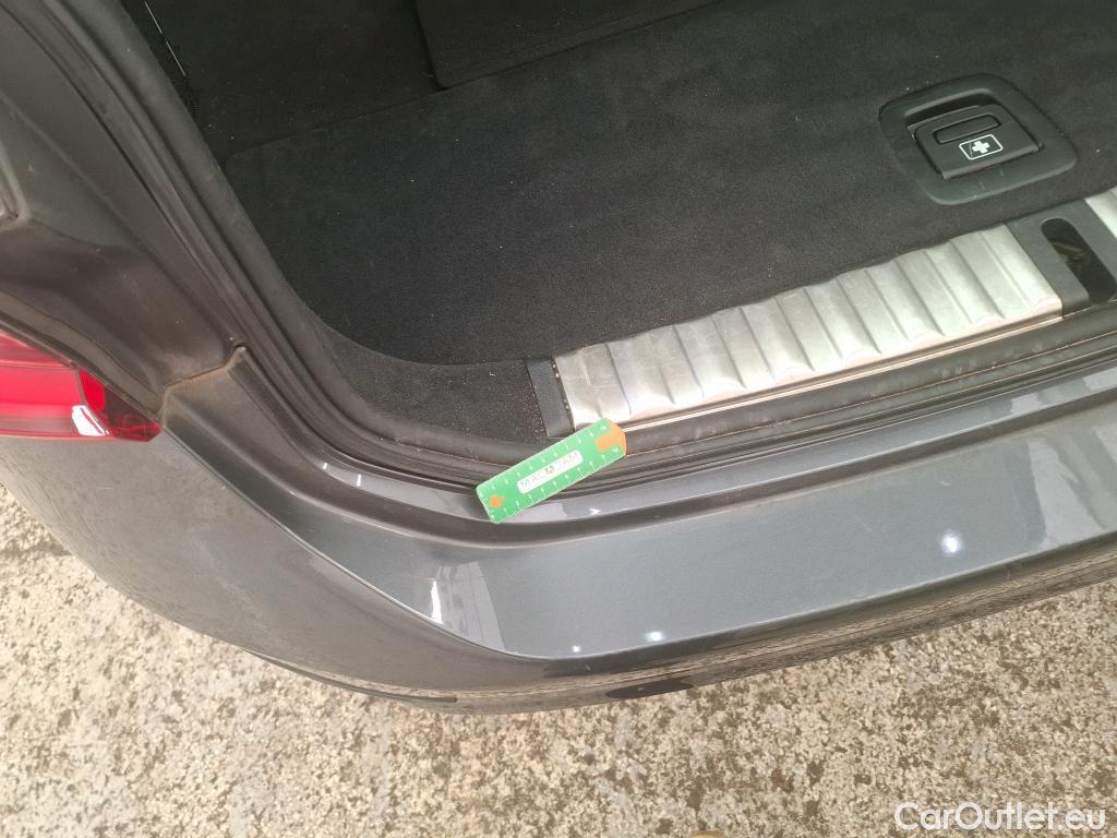  Bmw  Serie 3 BMW Série 3 Touring / 2019 / 5P / Break 316d 122ch Business Design BVA8 #11