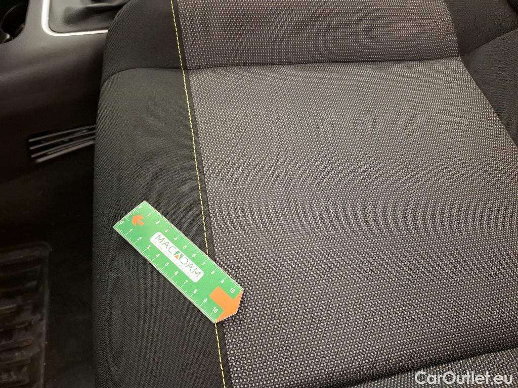  Citroen  C3 CITROEN  / 2016 / 5P / Berline PureTech 110 S&S BVM6 Shine Business #8