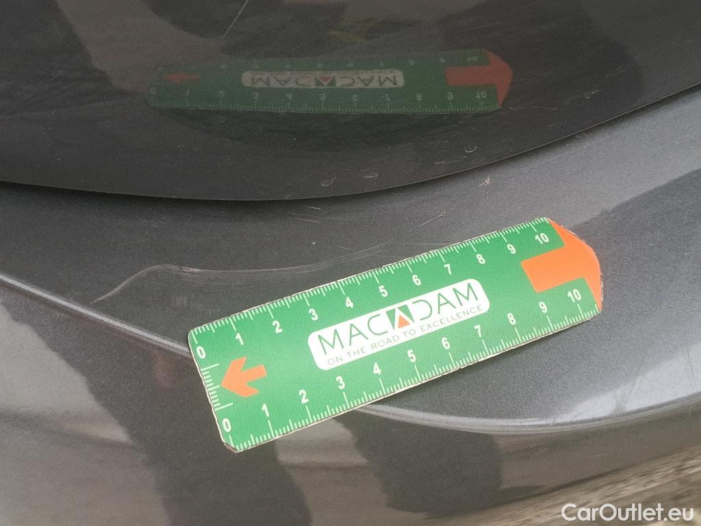  Bmw  Serie 3 BMW Série 3 Touring / 2019 / 5P / Break 316d 122ch Business Design BVA8 #8