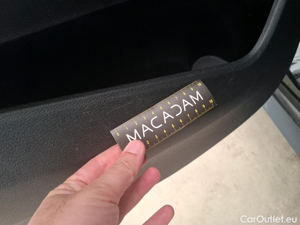  Bmw  X1 Série  sDrive18d Lounge 2.0 150CV BVA8 E6d #16