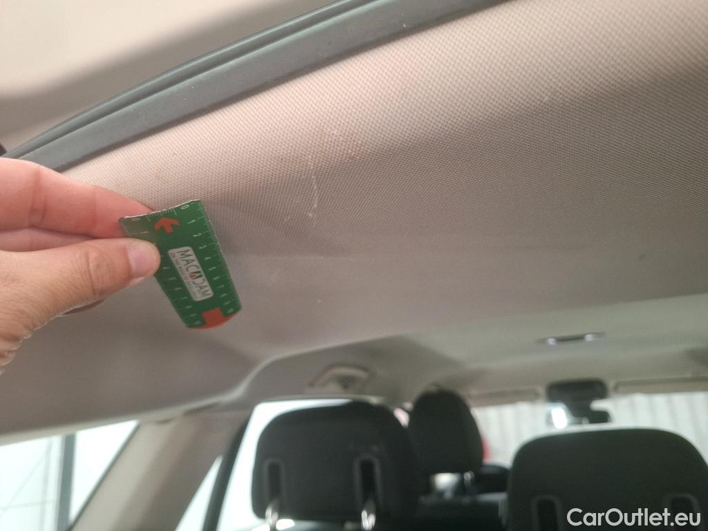  Bmw  Serie 3 BMW Série 3 Touring / 2019 / 5P / Break 316d 122ch Business Design BVA8 #15