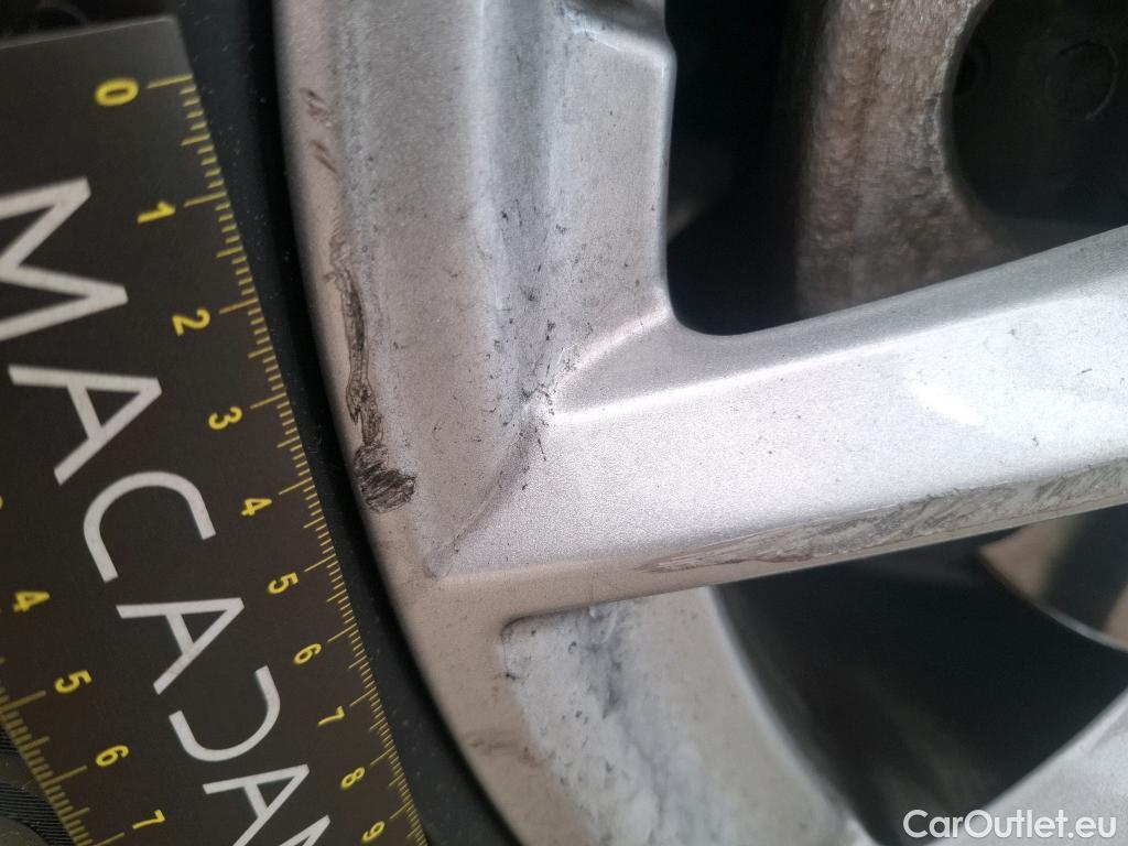  Bmw  X1 Série  sDrive16d Lounge 1.5 115CV BVM6 E6 #4