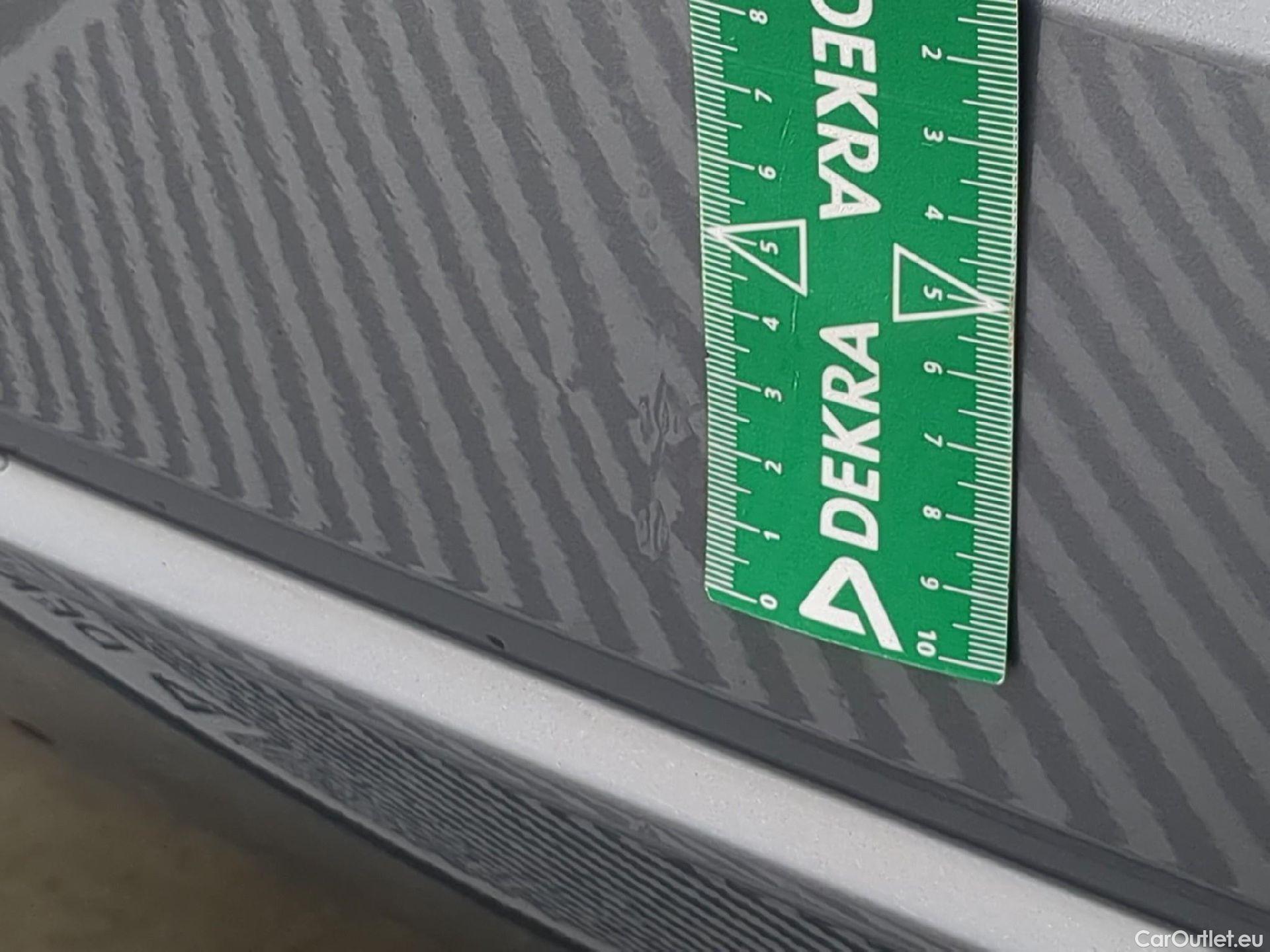  Bmw  Serie 3 BMW Série 3 Touring / 2022 / 5P / Break 318i 156ch Business Design BVA8 #34