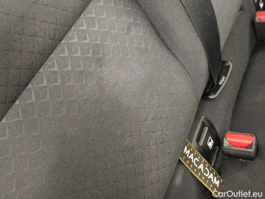  Nissan  Juke NISSAN  / 2019 / 5P / Crossover DIG-T 114 BVM6 Acenta #12