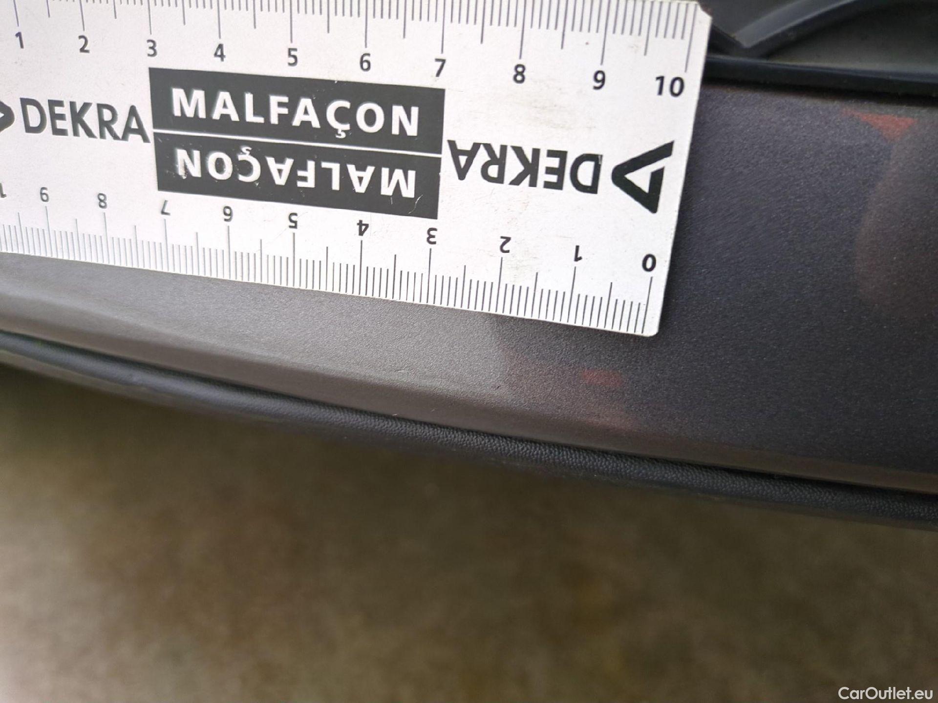  Mercedes  GLA  / 2020 / 5P / SUV 1.3  250 e PROGRESSIVE LINE DCT #35