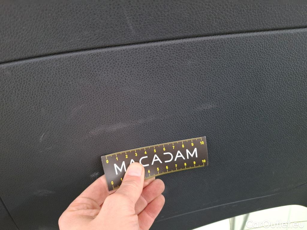  Mercedes  GLA MERCEDES-BENZ Classe  / 2017 / 5P / SUV  250 Fascination 4Matic BVA7 #28