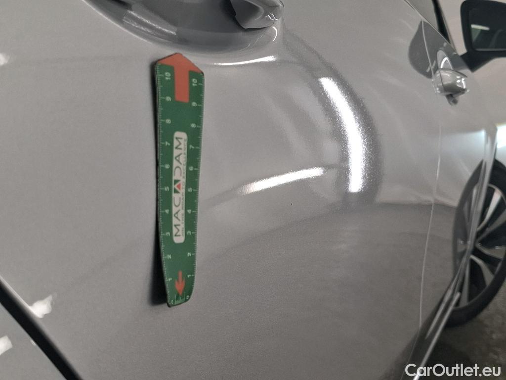  Mercedes  A-Klasse Classe A 180 Business Line BVA #2