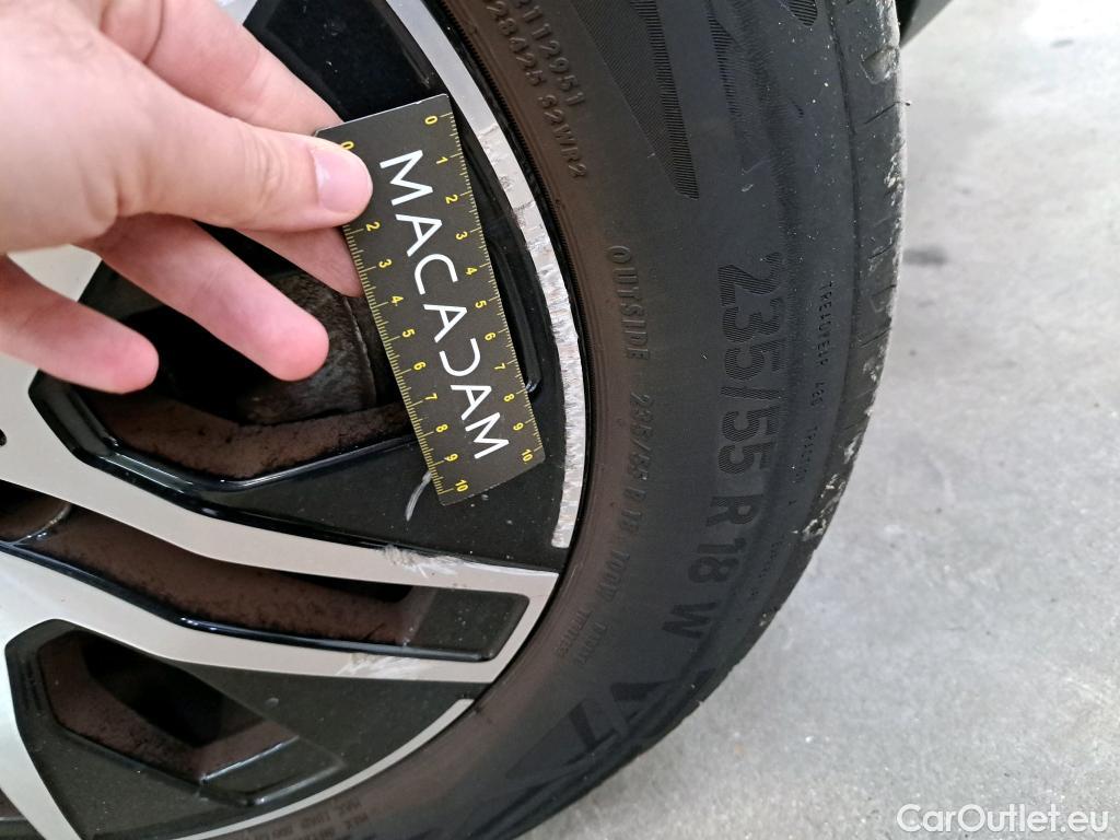  Mercedes  GLA MERCEDES-BENZ  / 2020 / 5P / SUV 1.3  250 e BUSINESS LINE DCT / VO RECONDITIONNE - PHOTOS AVANT RECONDITIONNEMENT #14