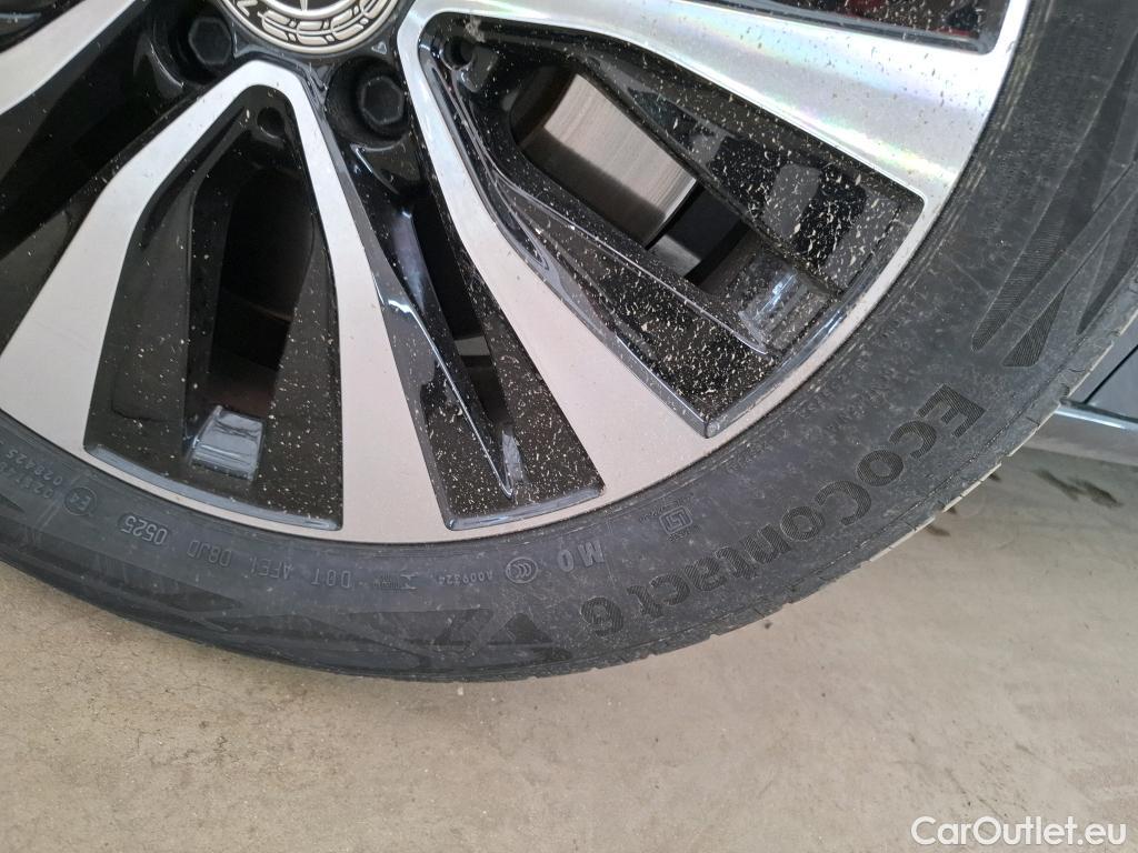  Mercedes  A-Klasse MERCEDES-BENZ Classe A Compact / 2018 / 5P / Berline A 250 e Business Line 8G-DCT / VO RECONDITIONNE - PHOTOS AVANT RECONDITIONNEMENT #20