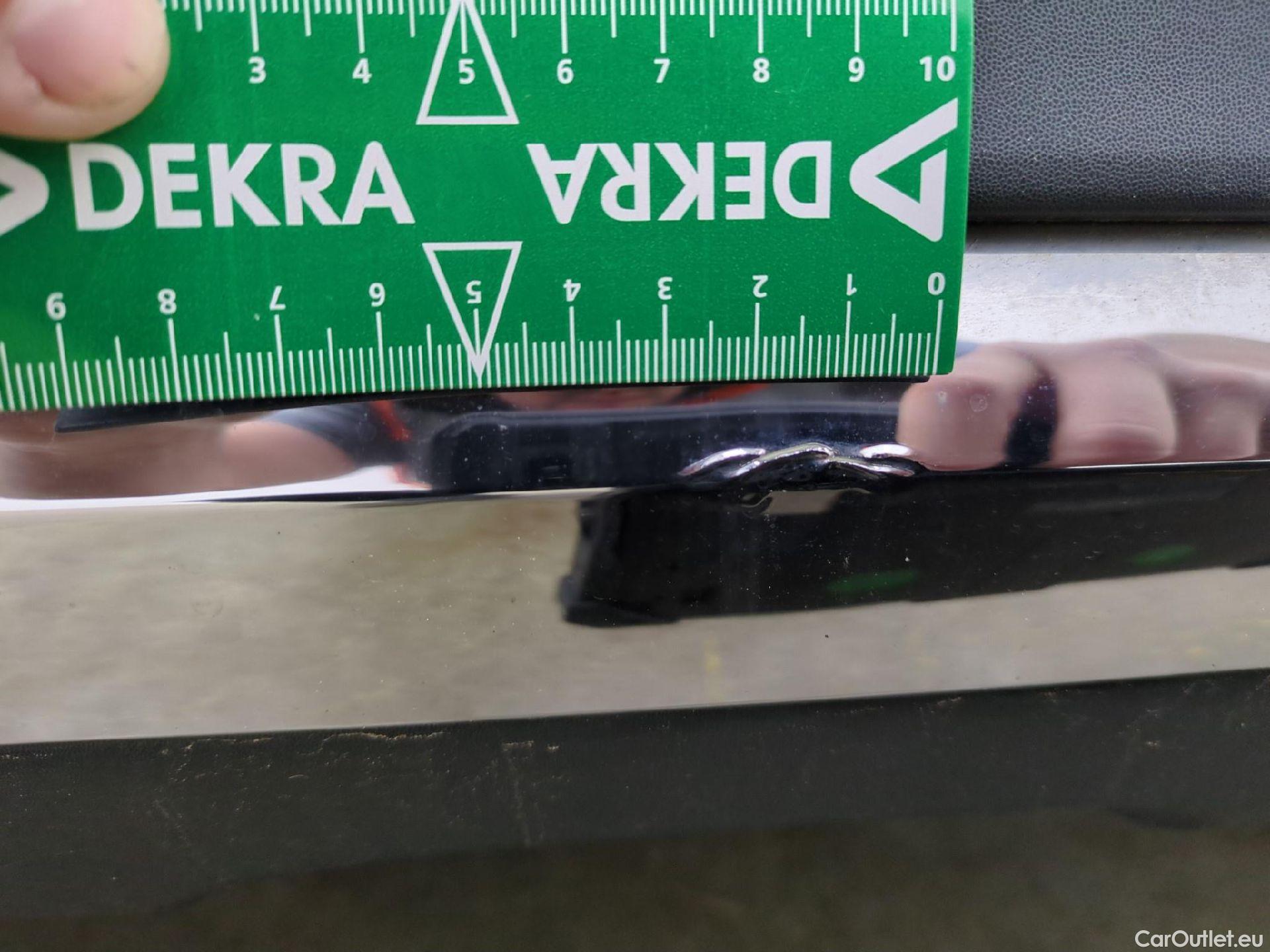  Mercedes  GLA  / 2020 / 5P / SUV 1.3  250 e PROGRESSIVE LINE DCT #23