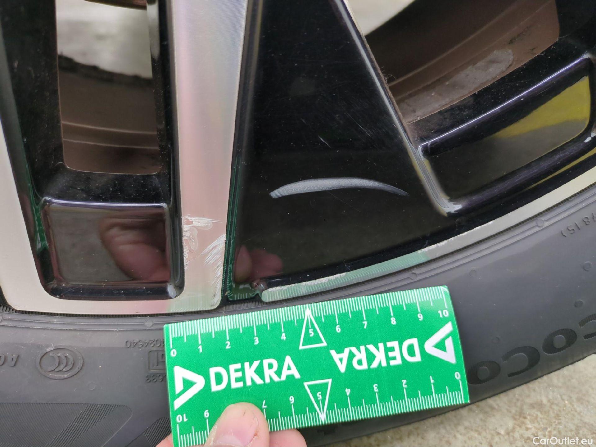  Mercedes  GLA  / 2020 / 5P / SUV 1.3  250 e PROGRESSIVE LINE DCT #5