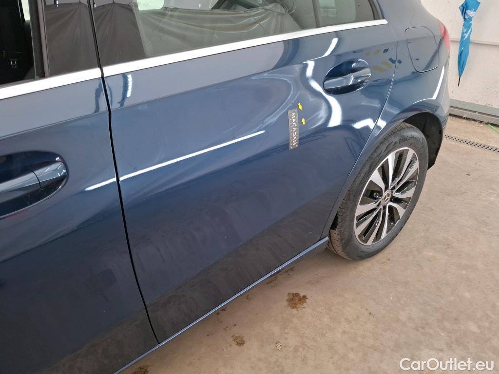  Mercedes  A-Klasse MERCEDES-BENZ Classe A Compact / 2018 / 5P / Berline A 250 e Business Line 8G-DCT / VO RECONDITIONNE - PHOTOS AVANT RECONDITIONNEMENT #14