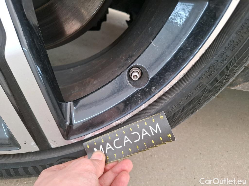  Mercedes  CLA-Klasse MERCEDES-BENZ CLA Shooting Brake / 2019 / 5P / Break CLA 200 d Business Line BA8 / VO RECONDITIONNE - PHOTOS AVANT RECONDITIONNEMENT #4