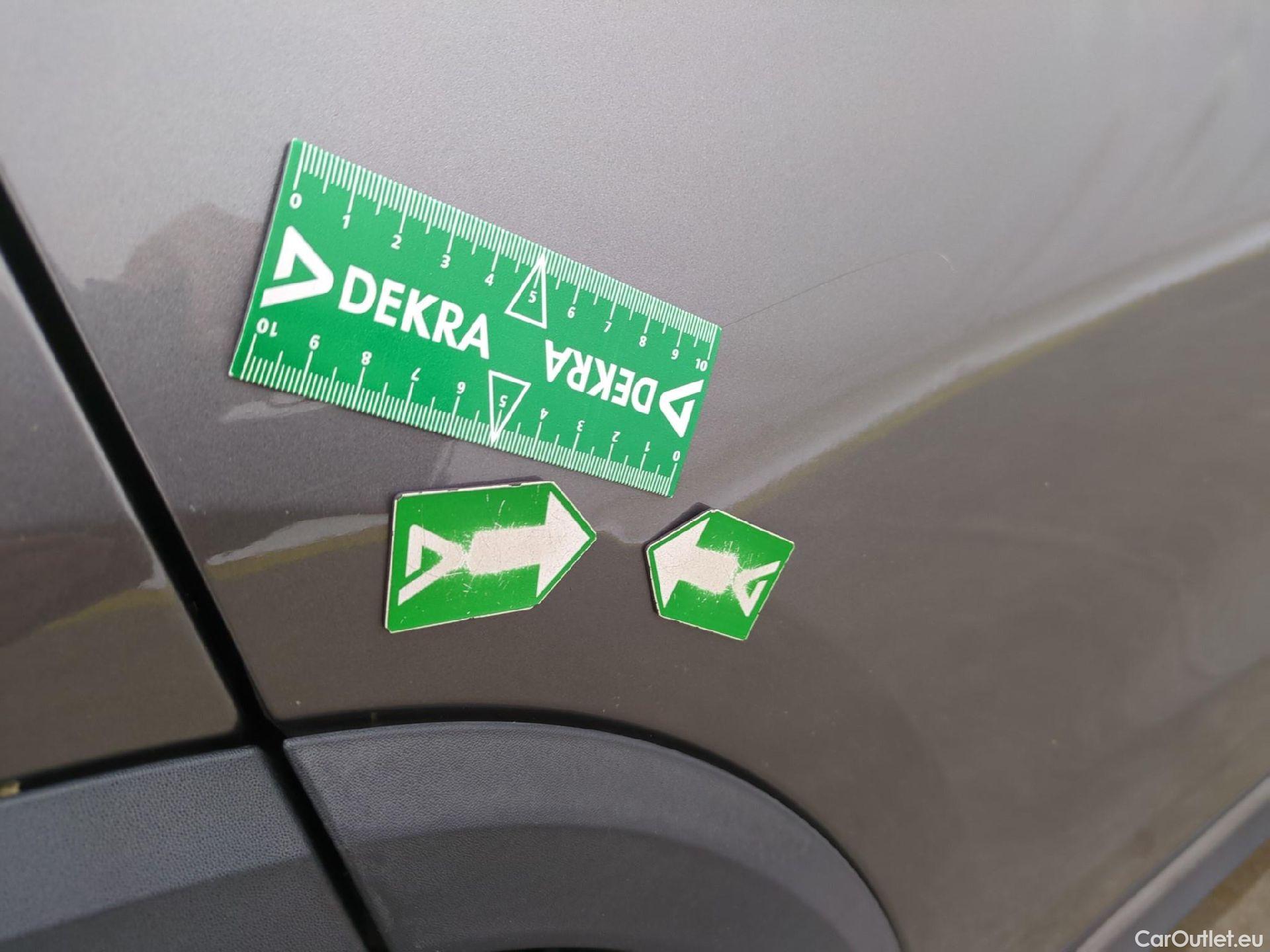  Mercedes  GLA  / 2020 / 5P / SUV 1.3  250 e PROGRESSIVE LINE DCT #27