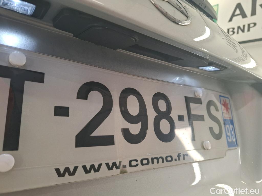  Mercedes  A-Klasse Classe A 180 Business Line BVA #13