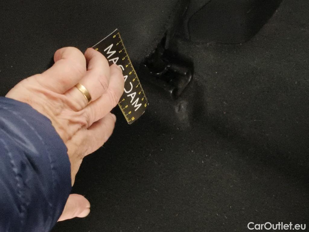  Nissan  Juke NISSAN  / 2019 / 5P / Crossover DIG-T 114 BVM6 Acenta #4