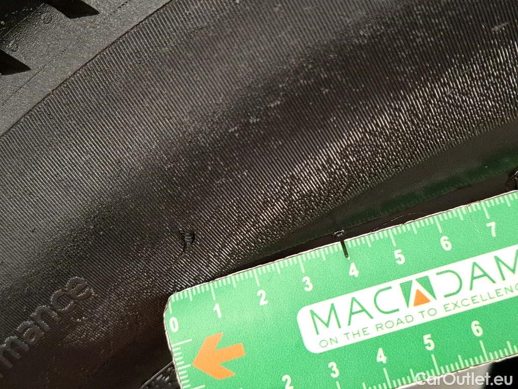  Hyundai  Tucson HYUNDAI  / 2020 / 5P / SUV 1.6 CRDI 136 DCT-7 HYBRID 48V CREATIVE #4