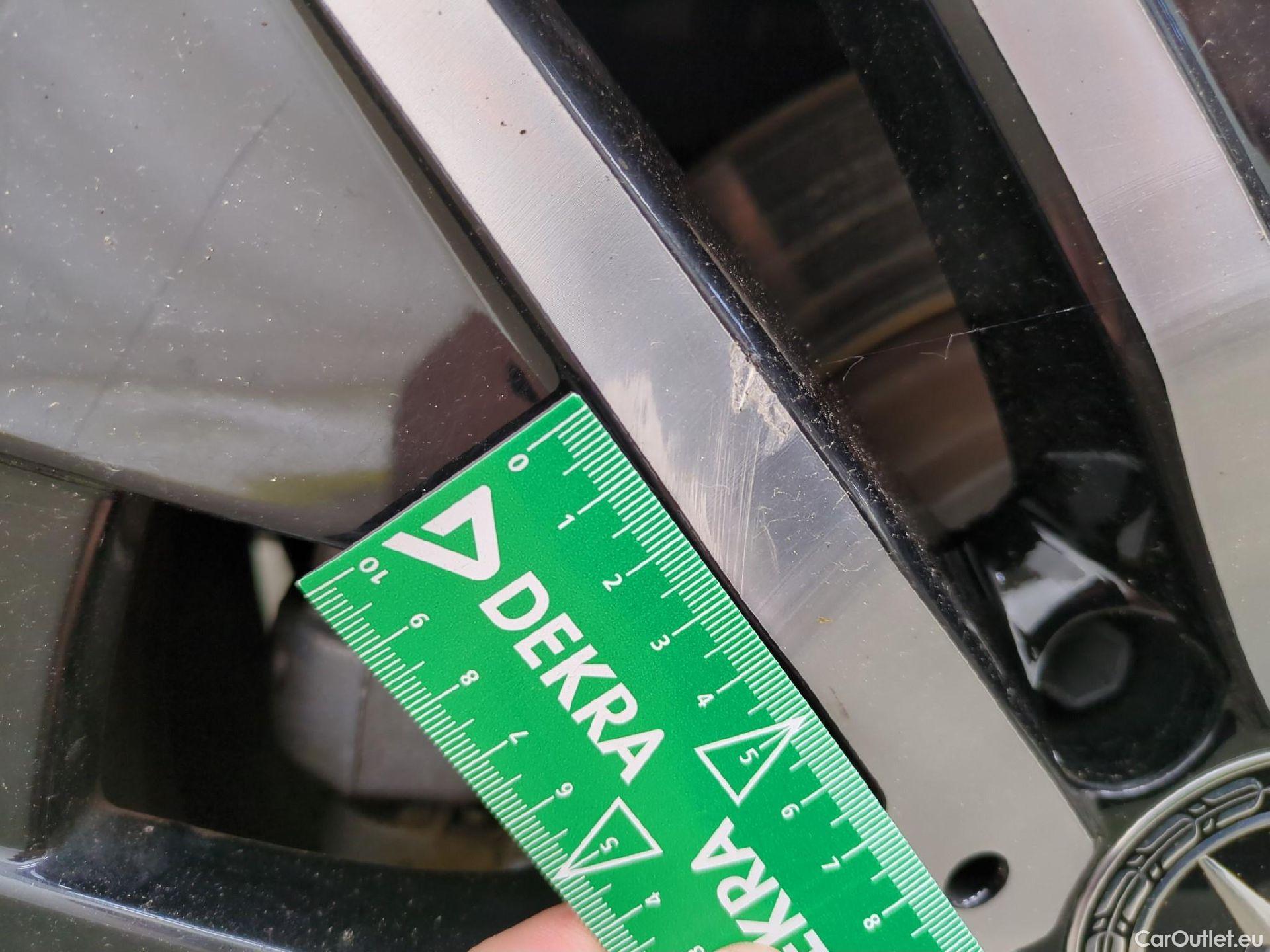  Mercedes  GLA  / 2020 / 5P / SUV 1.3  250 e PROGRESSIVE LINE DCT #9