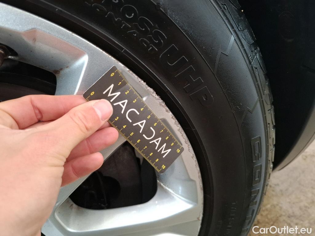  Land Rover  Range Rover Evoque LAND ROVER  5p SUV TD4 150 BVA SE Dynamic #3