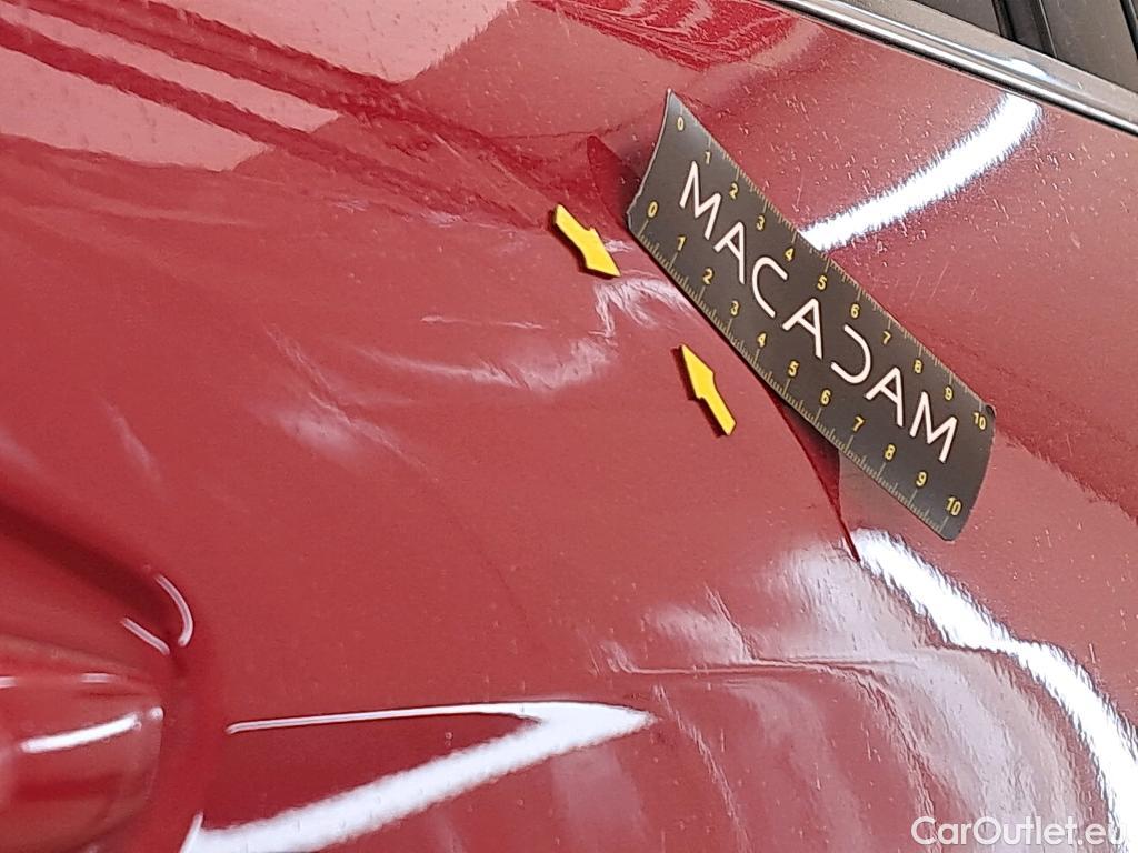  Peugeot  3008 PEUGEOT  / 2020 / 5P / SUV BlueHDi 180 S&S EAT8 GT #17