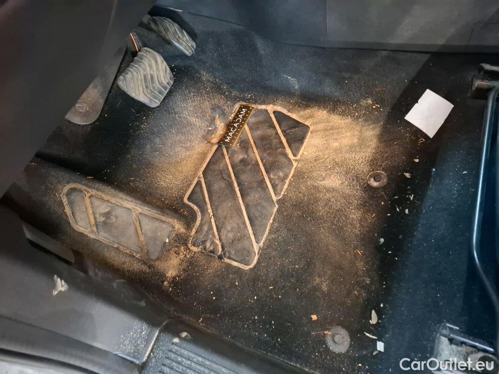  Nissan  Qashqai NISSAN  / 2021 / 5P / Crossover 1.3 MHEV 158ch Xtronic N-Style(SP) #4