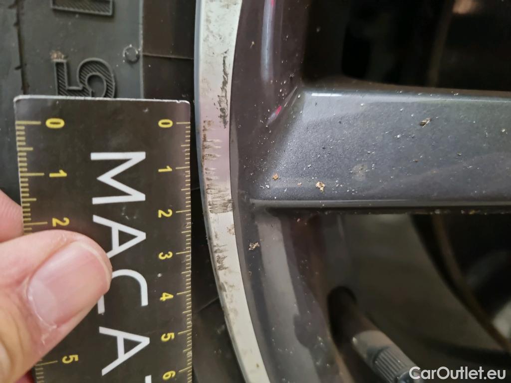  Peugeot  3008  Hybrid 225 Allure Pack 1.6 Plug-In 225CV BVA8 E6d / VO RECONDITIONNE - PHOTOS AVANT RECONDITIONNEMENT #11