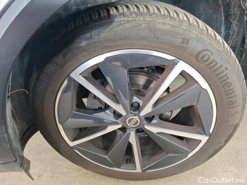  Nissan  Qashqai NISSAN  / 2021 / 5P / Crossover 1.3 MHEV 158ch Xtronic N-Style(SP) #2